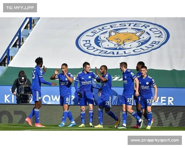 莱斯特城2-1逆转诺维奇，英冠追击战